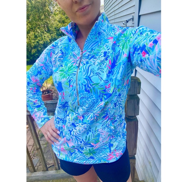 Lilly Pulitzer Coastal Blue Lion Around UPF 50+ Skipper Popover | Size S - Picture 1 of 6